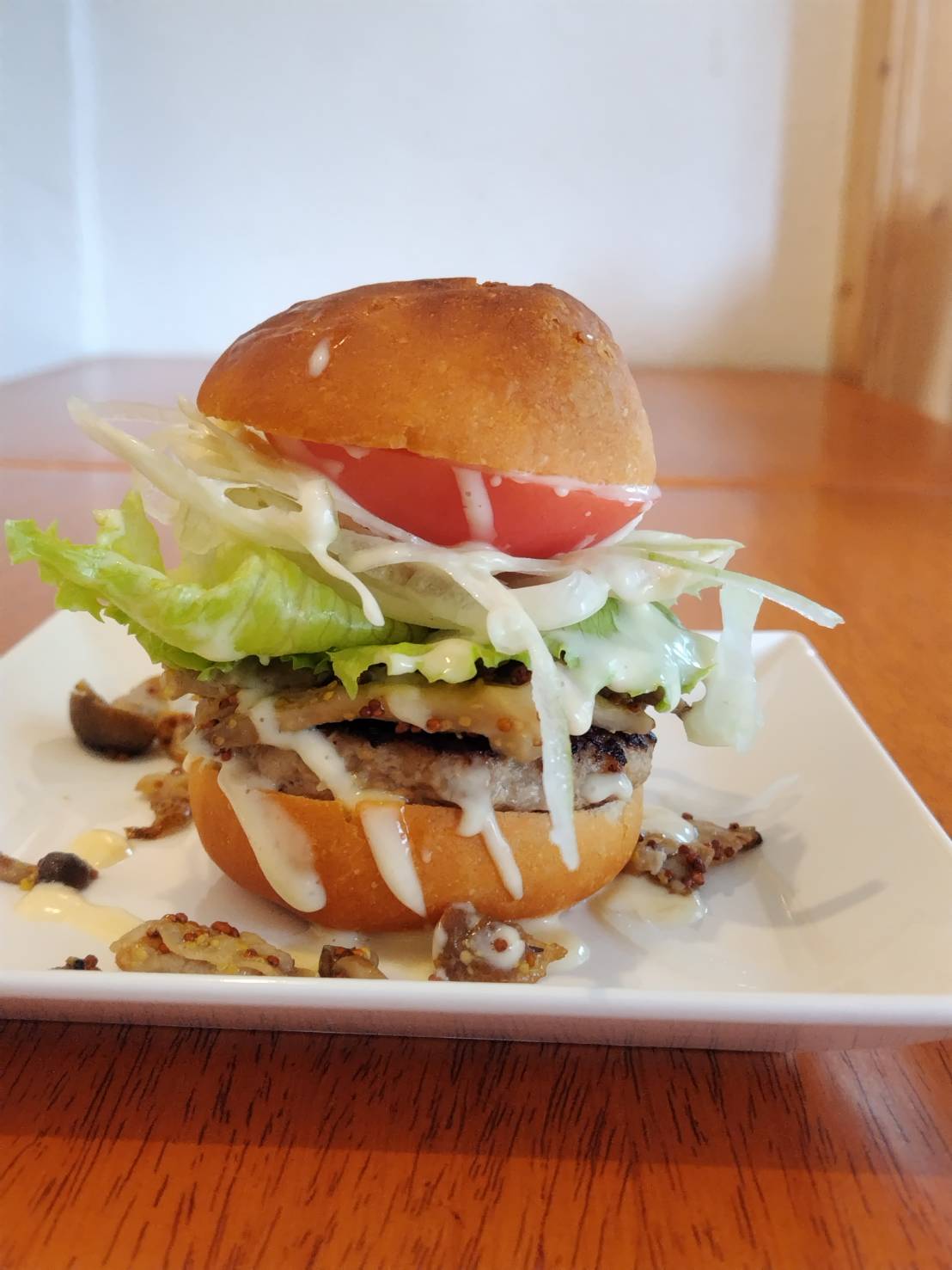 フローズントマトバーガー